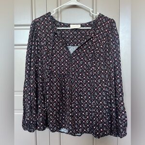 Universal Thread - Target Brand Long Sleeve Patterned Top
